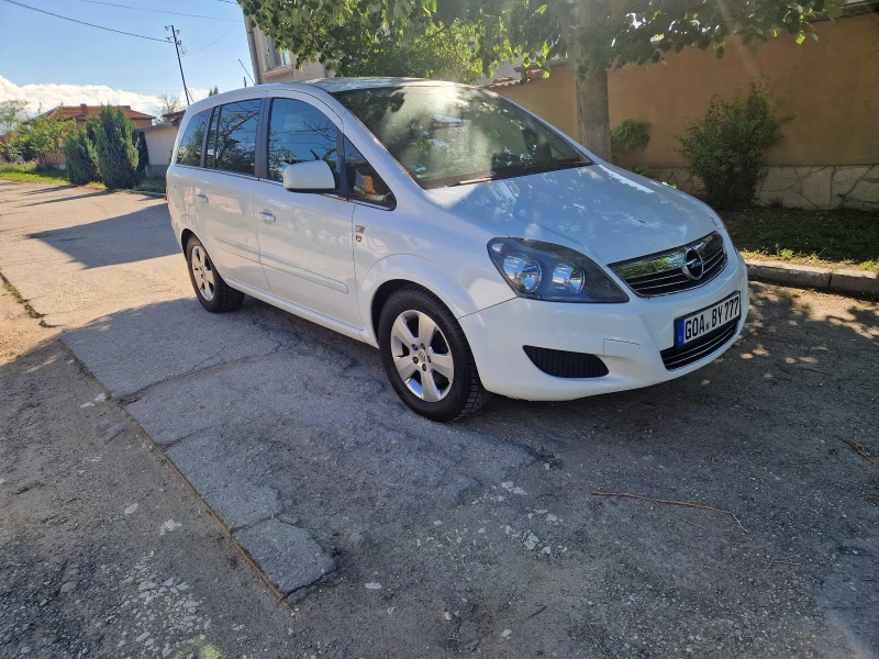Opel Zafira, снимка 2 - Автомобили и джипове - 52326905