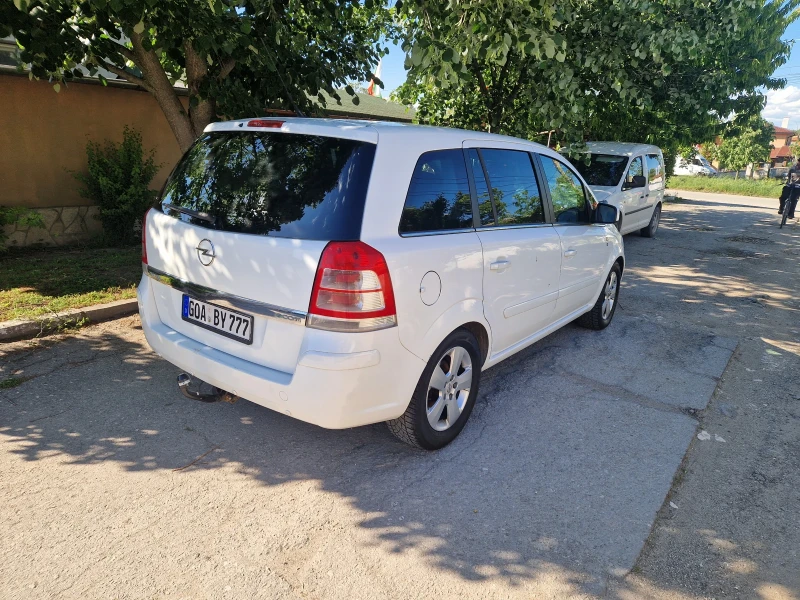 Opel Zafira, снимка 3 - Автомобили и джипове - 52326905
