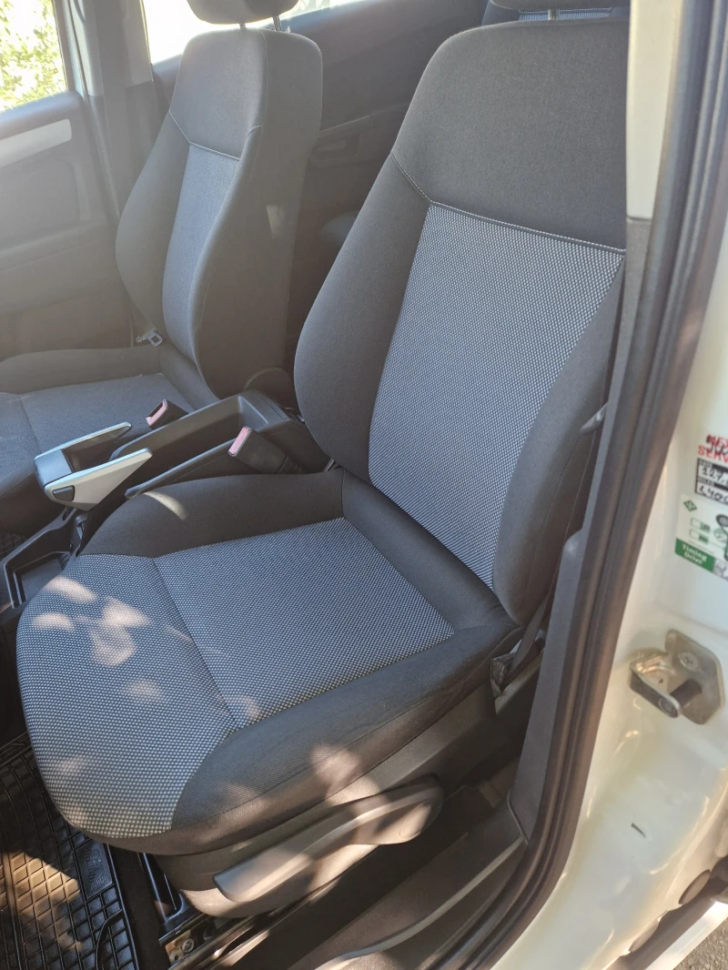 Opel Zafira, снимка 12 - Автомобили и джипове - 52326905