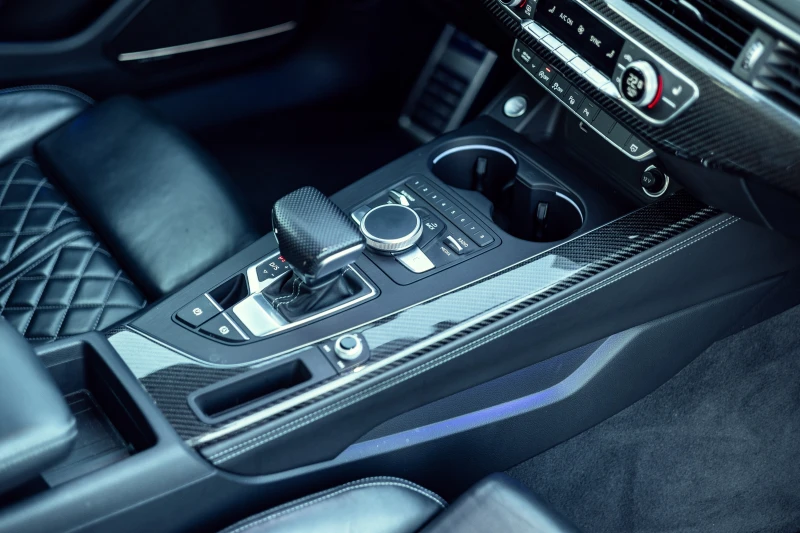 Audi A5 2.0, 3xSline, Carbon, Matrix, снимка 8 - Автомобили и джипове - 51315334