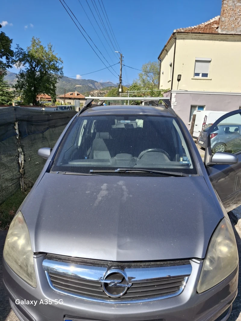 Opel Zafira 1, 9 JTD, снимка 5 - Автомобили и джипове - 52145850