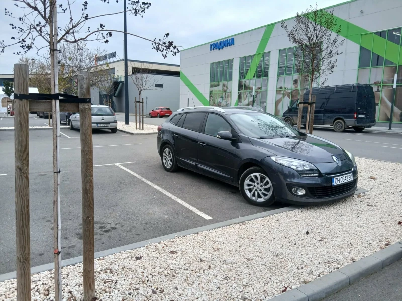 Renault Megane 1600, снимка 7 - Автомобили и джипове - 52919931