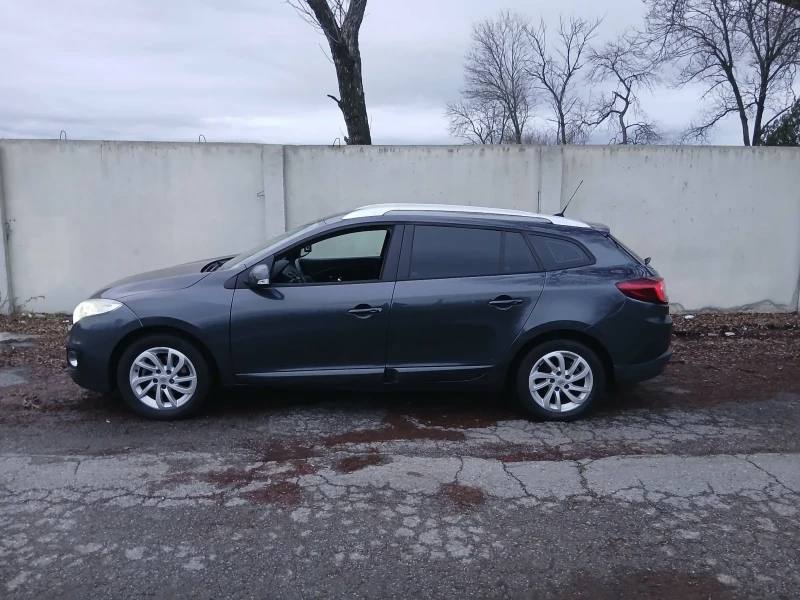 Renault Megane 1600, снимка 12 - Автомобили и джипове - 52919931