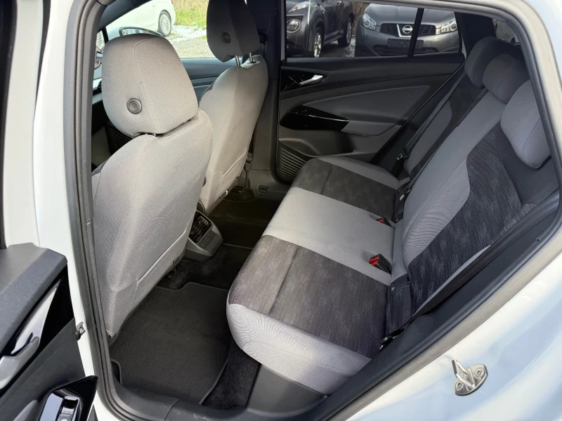 VW ID.4 64 000 km.05.2023г./PURE/Keyless/Head up/360camera, снимка 13 - Автомобили и джипове - 53036744
