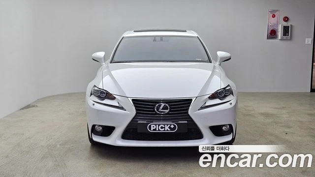 Lexus IS 250, снимка 3 - Автомобили и джипове - 56082313