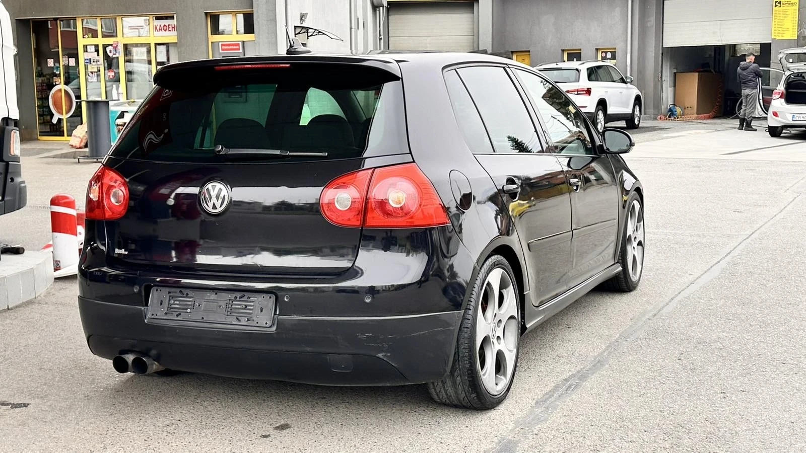 VW Golf 2.0 GTI DSG - изображение 4