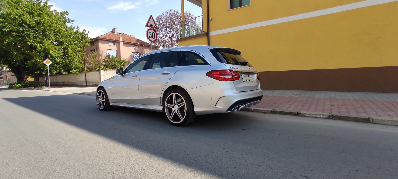Mercedes-Benz C 220  BlueTEC Premium AMG - изображение 3