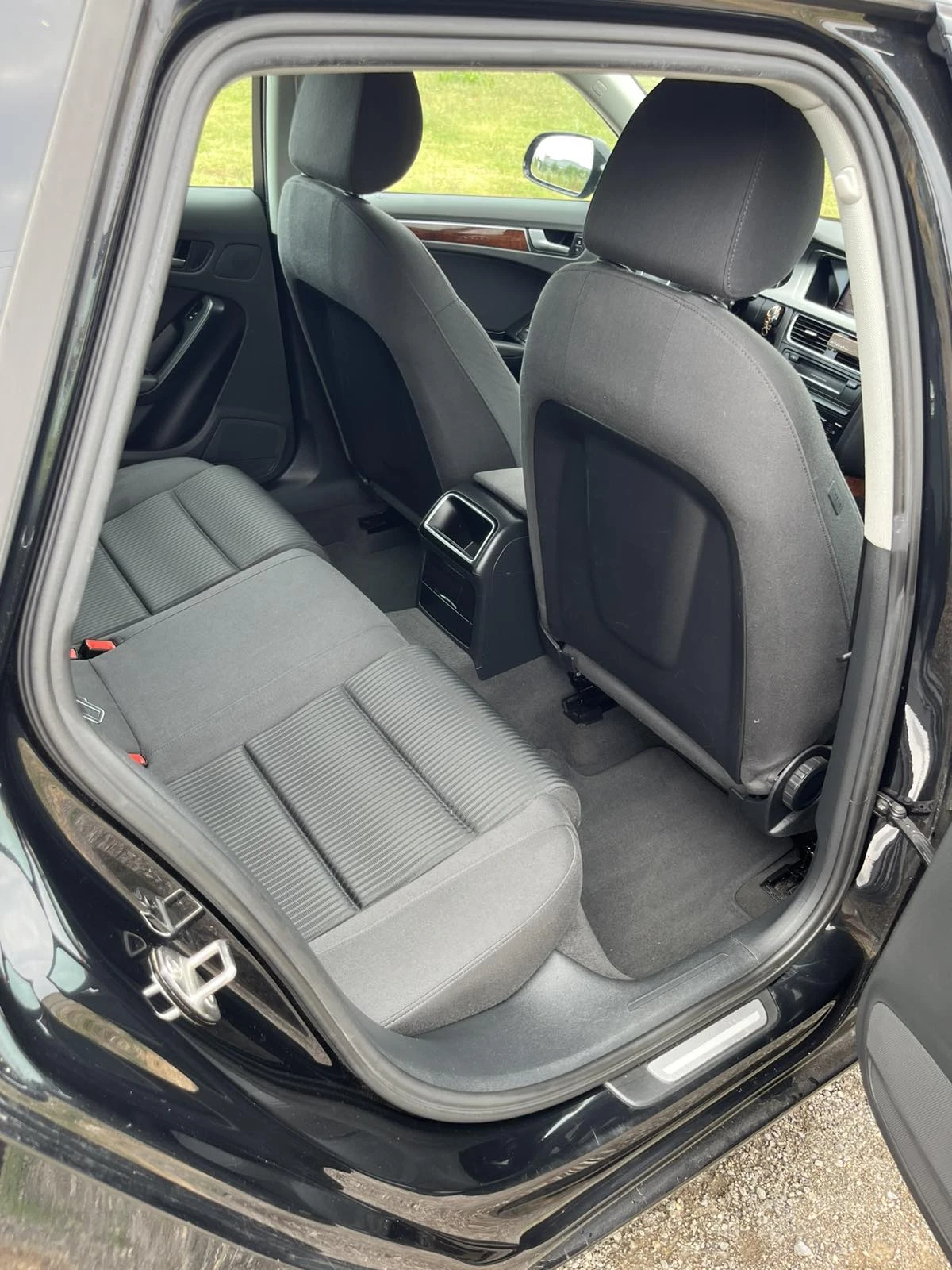 Audi A4 1.8i - изображение 10