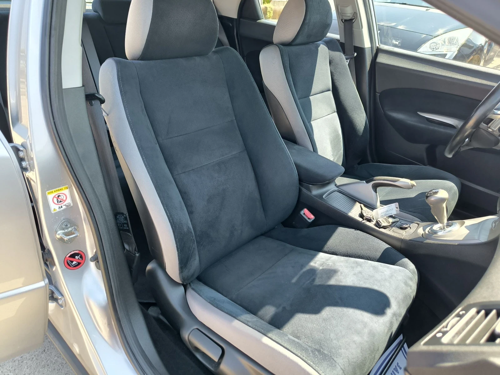 Honda Civic 1.8i Automatic  - изображение 8