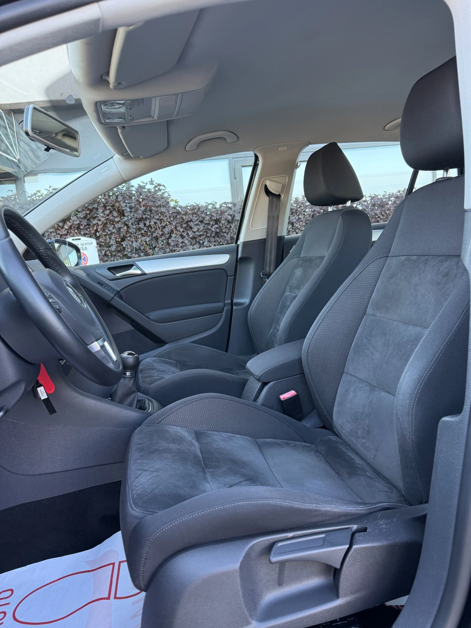 VW Golf 1.6TDI* HIGHLINE* 93000км*  - изображение 8