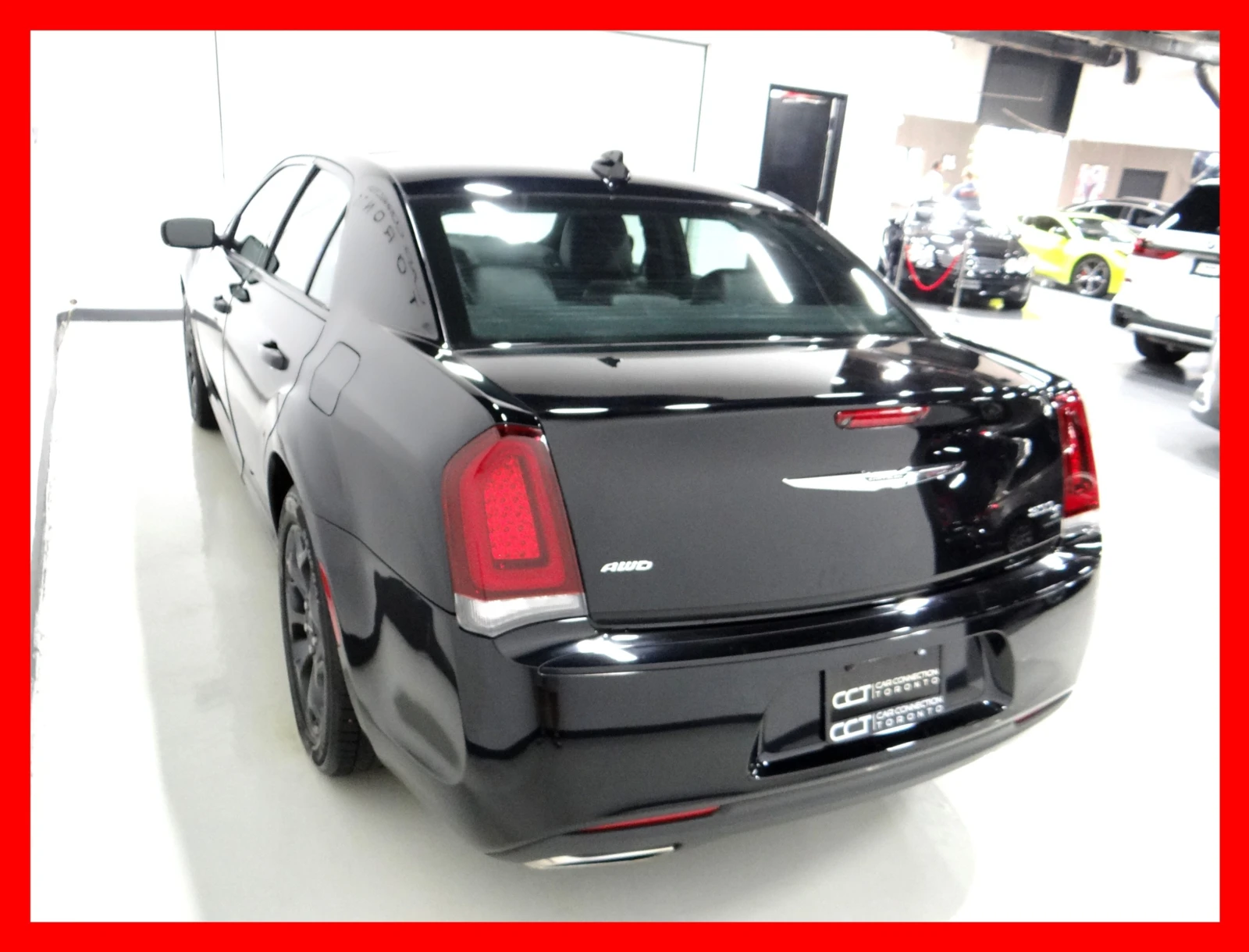 Chrysler 300c 4x4 / S / PANO / FULL | Mobile.bg   5