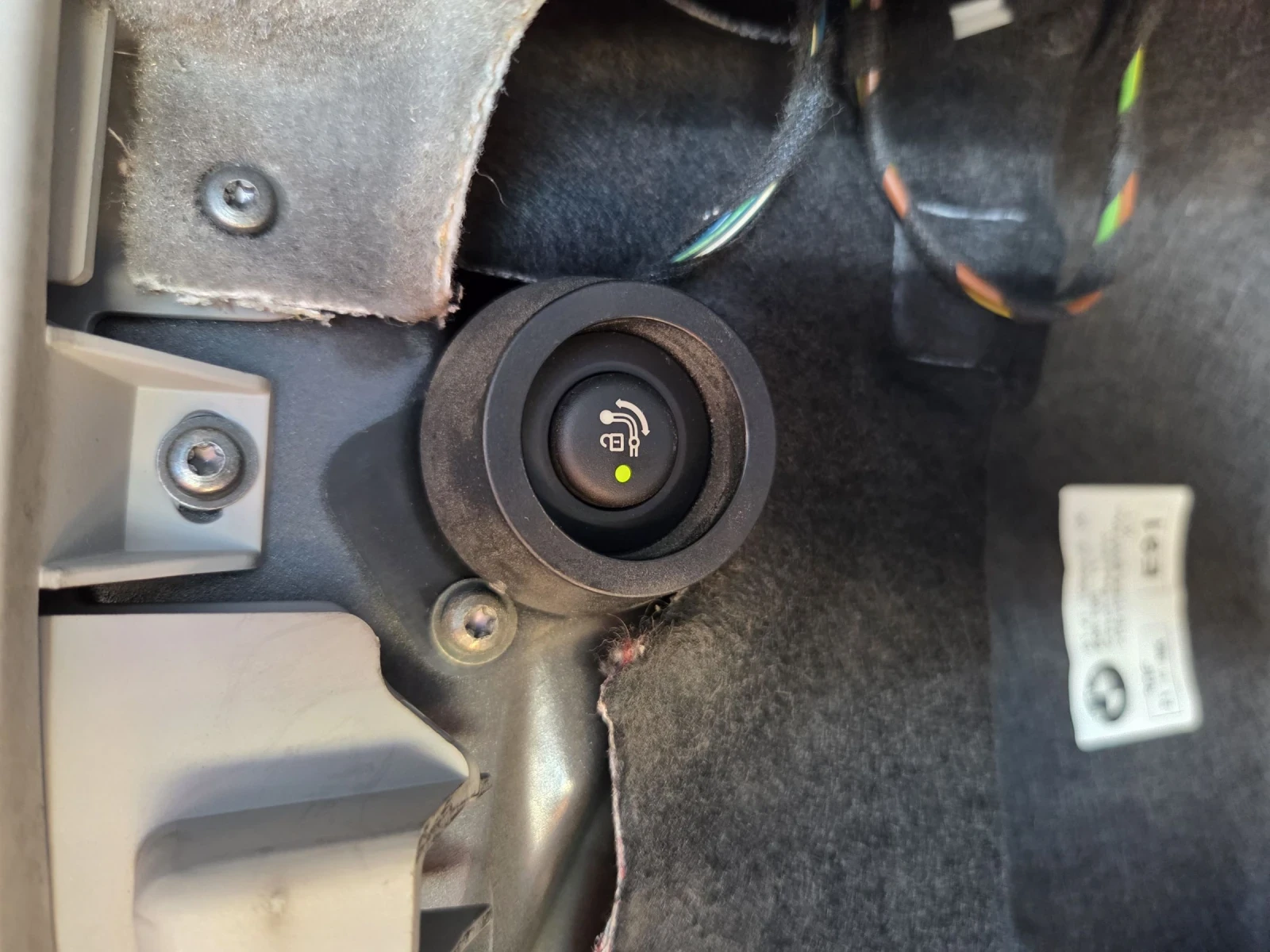 BMW 320  - изображение 8