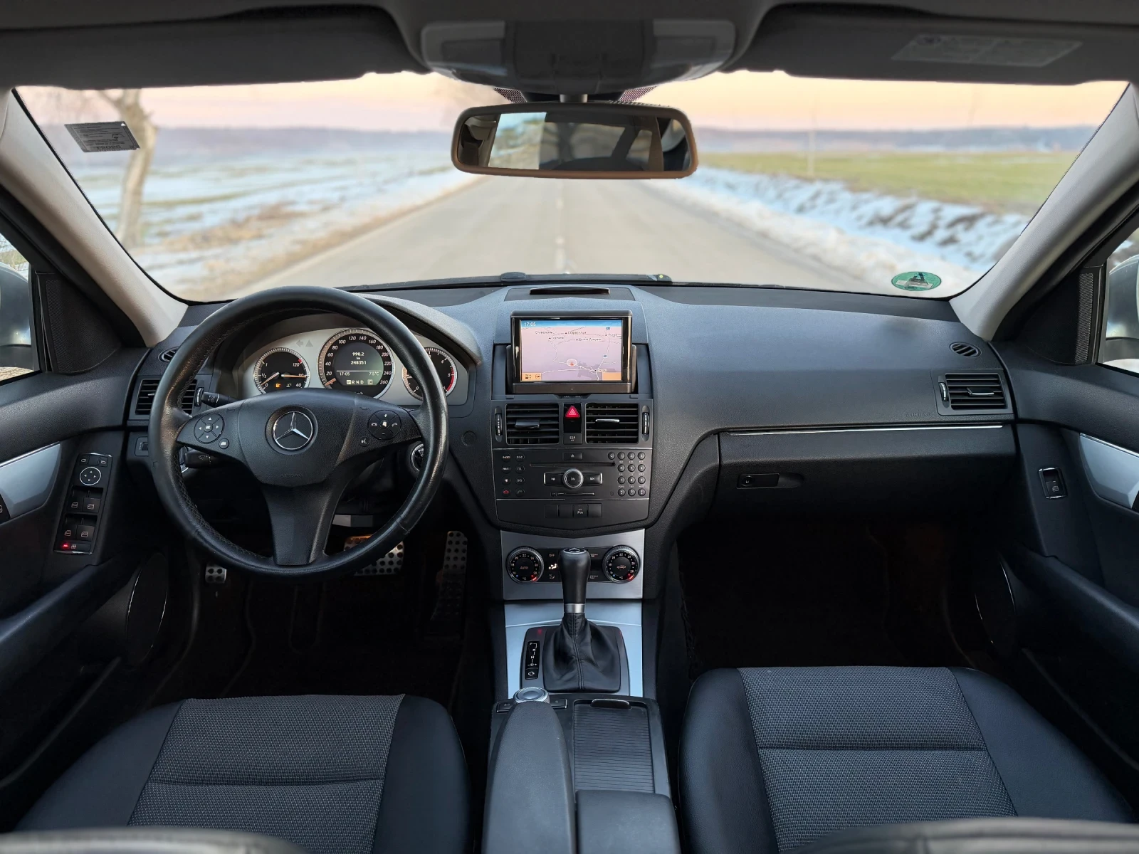 Mercedes-Benz C 220 * OM646 * Avangarde * Navi | Mobile.bg � ����������� 7