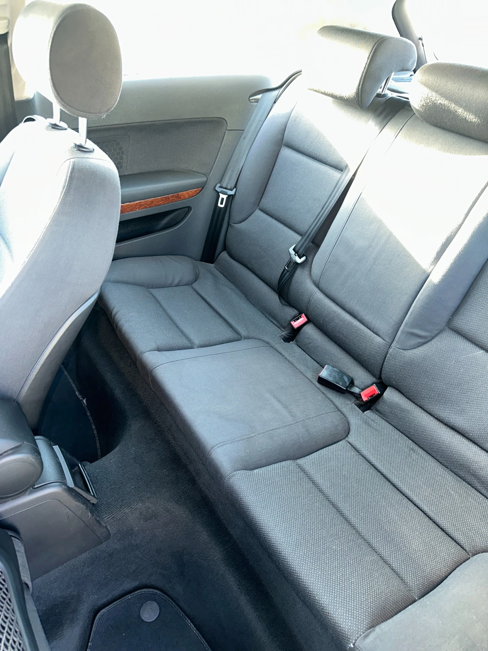 Audi A3 2.0 FSI, снимка 9 - Автомобили и джипове - 53963366