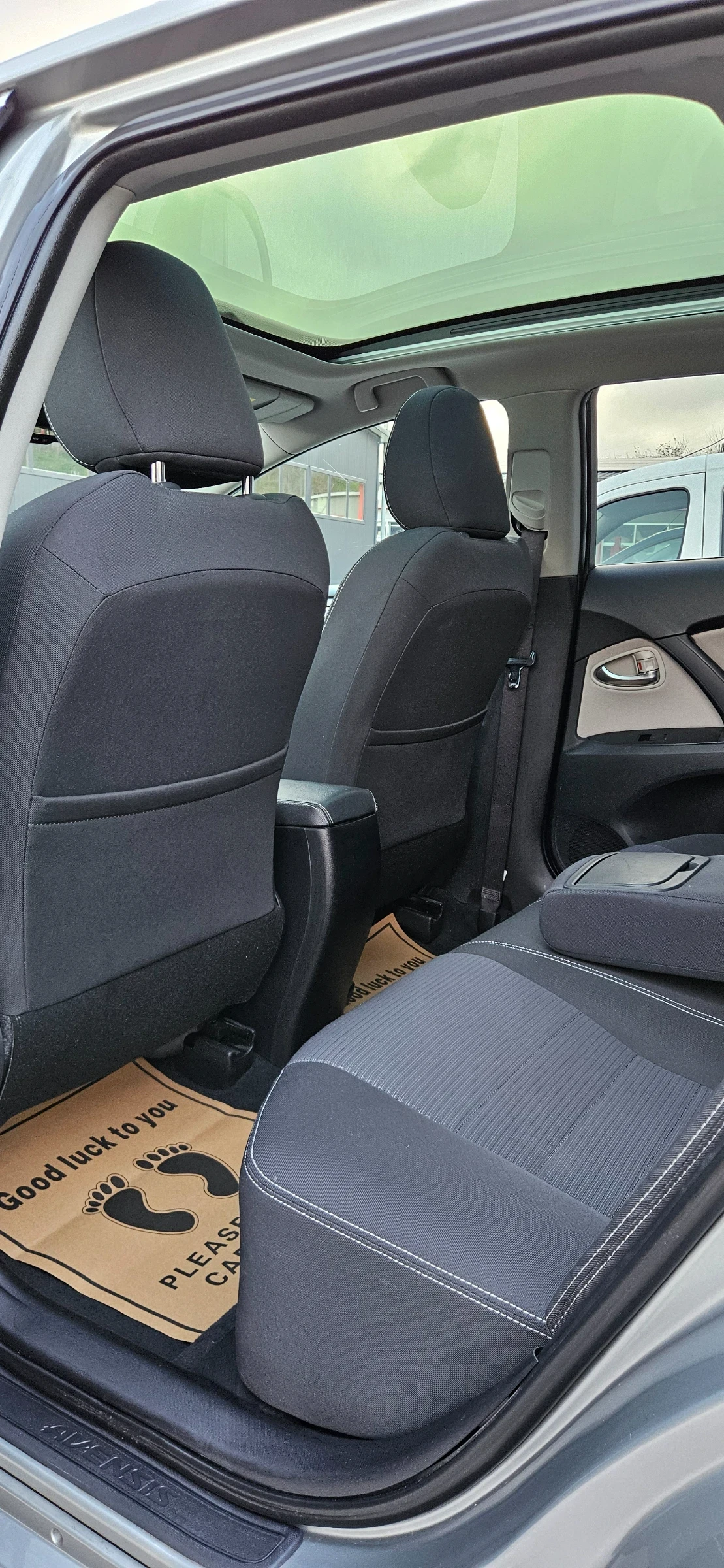 Toyota Avensis 1.8, �����, ���������� | Mobile.bg � ����������� 11