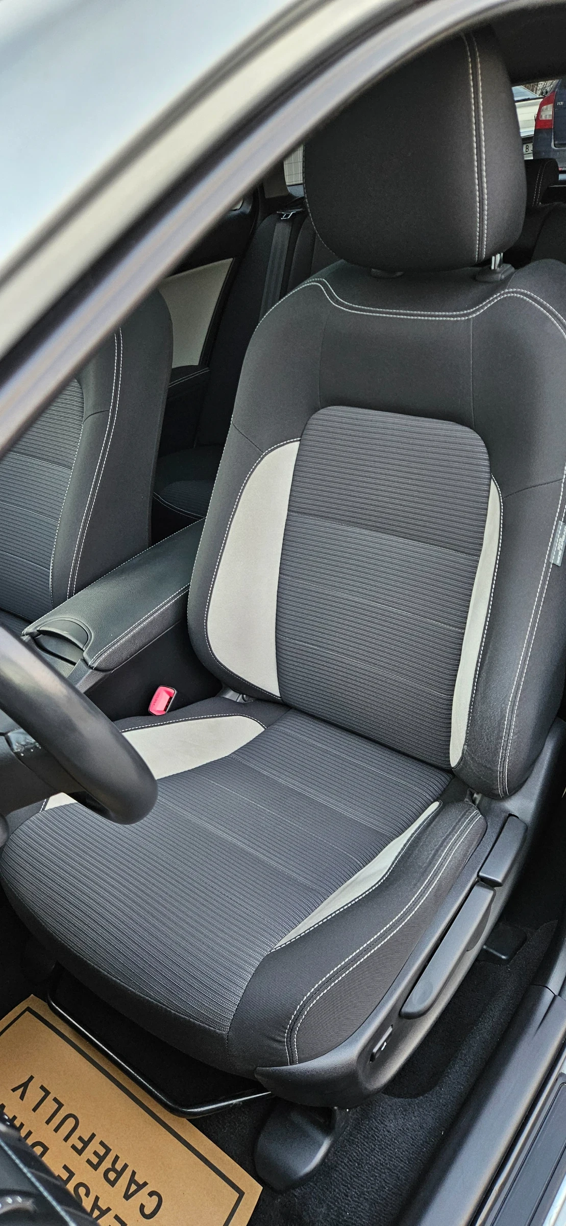 Toyota Avensis 1.8, �����, ���������� | Mobile.bg � ����������� 12