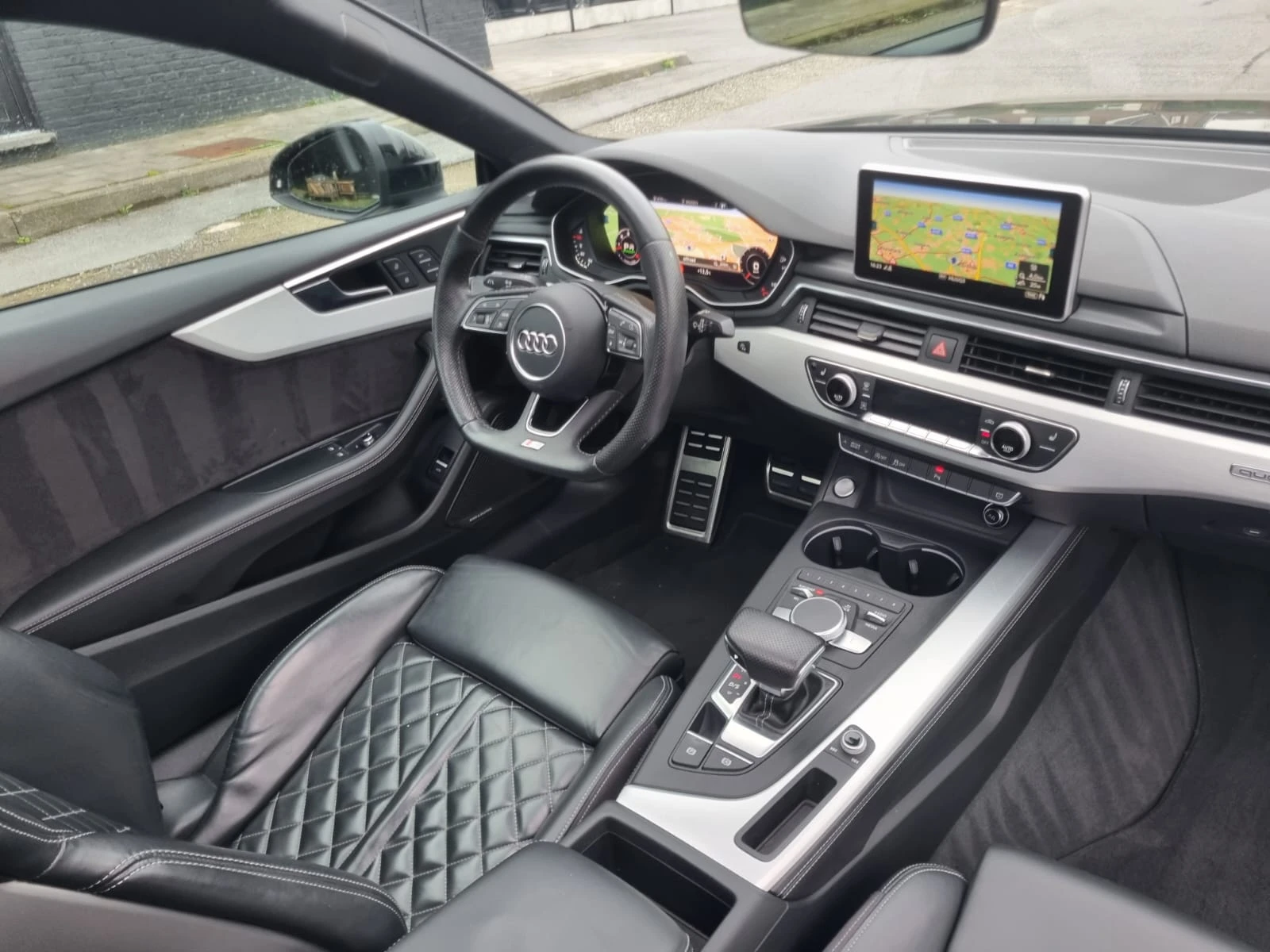 Audi A5 3.0 TDI S Line - Quattro, снимка 7 - Автомобили и джипове - 54256368