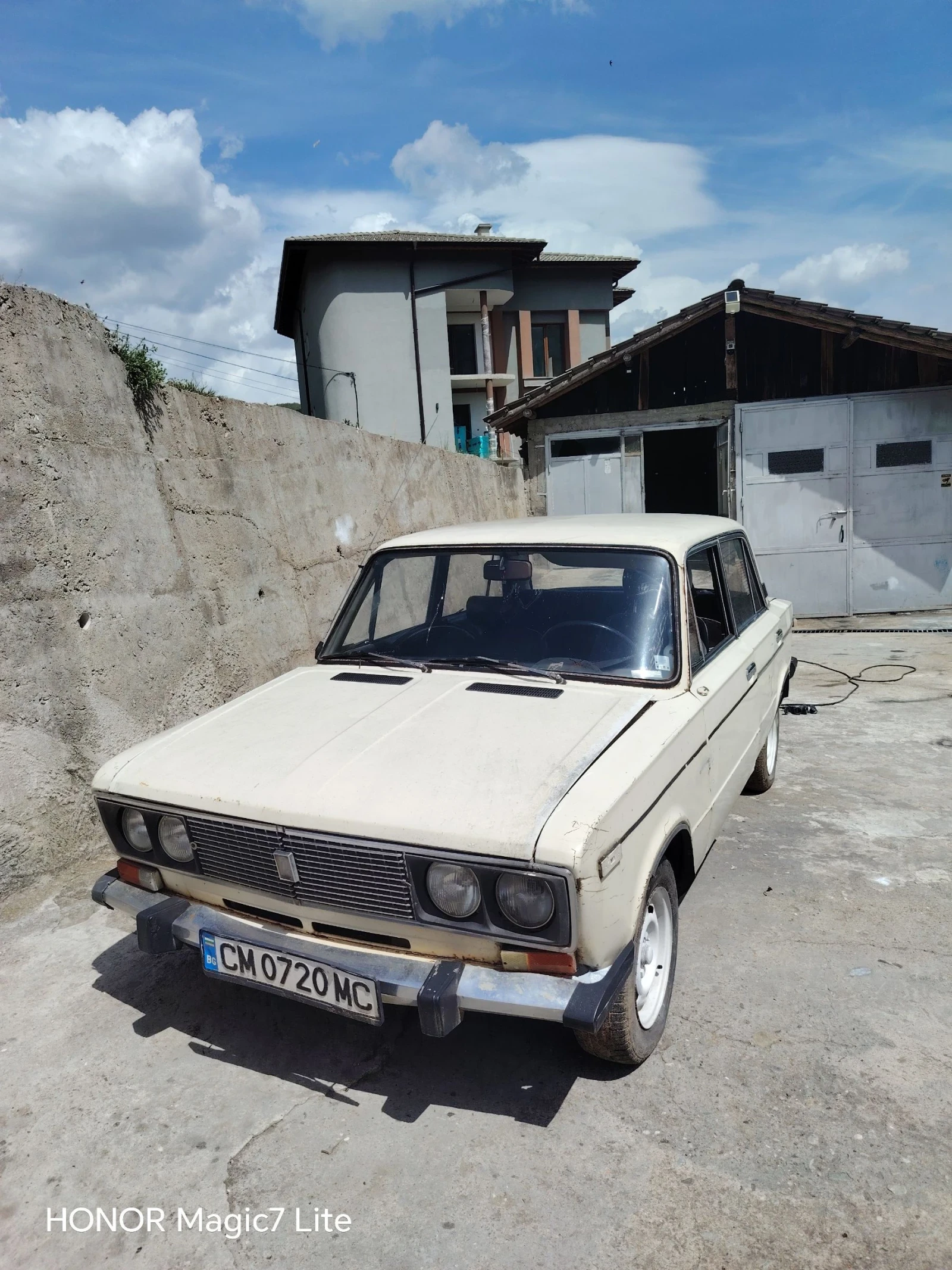 Lada 1500