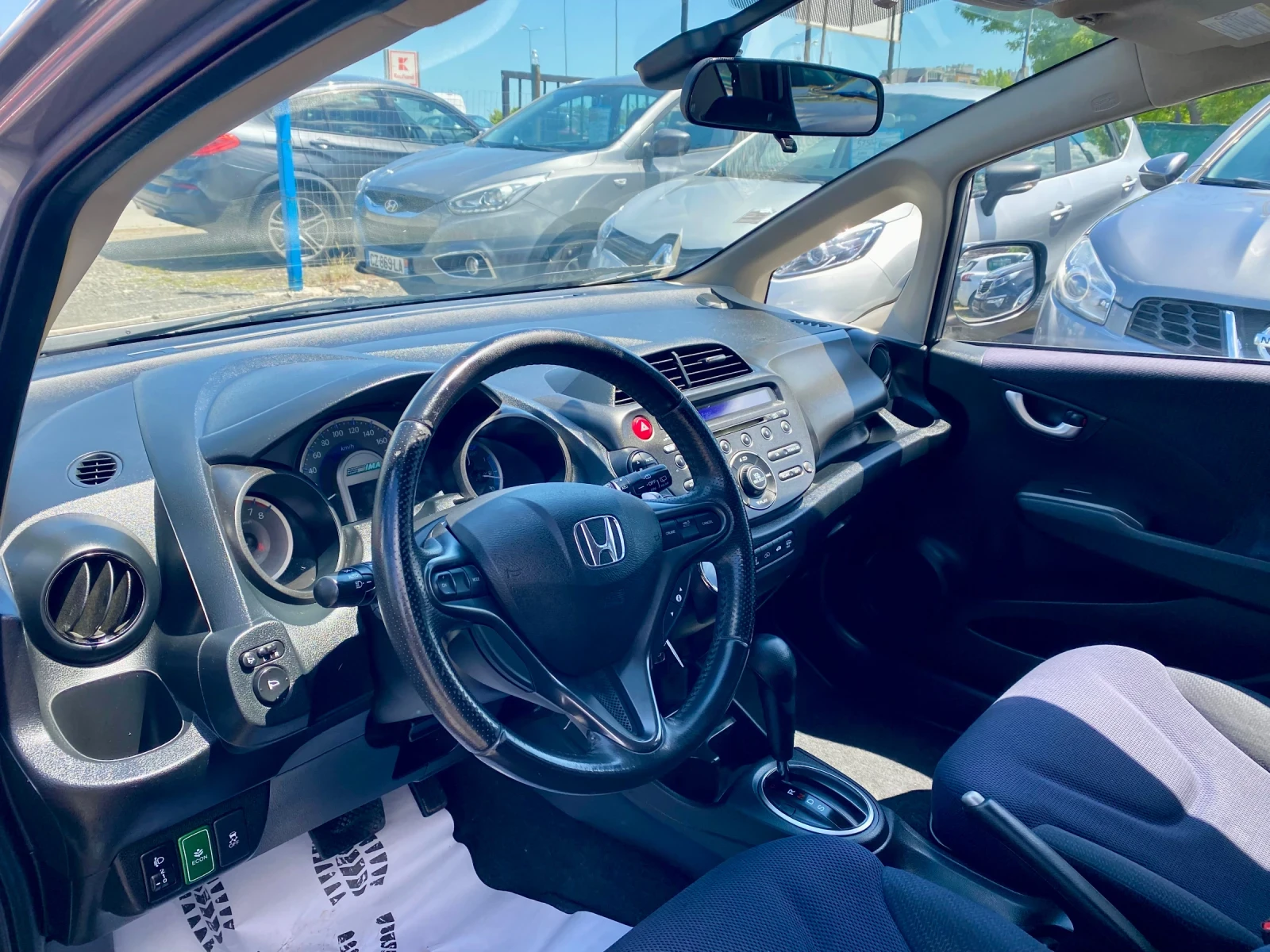 Honda Jazz, снимка 4 - Автомобили и джипове - 54597809