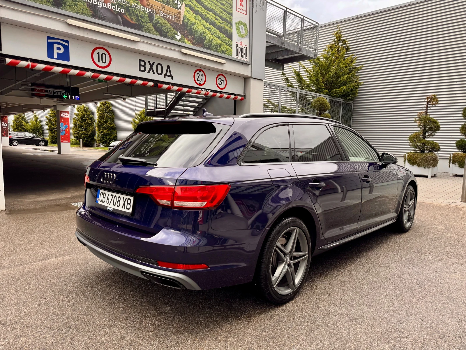 Audi A4 S-line 40 g-tron, снимка 8 - Автомобили и джипове - 54654195