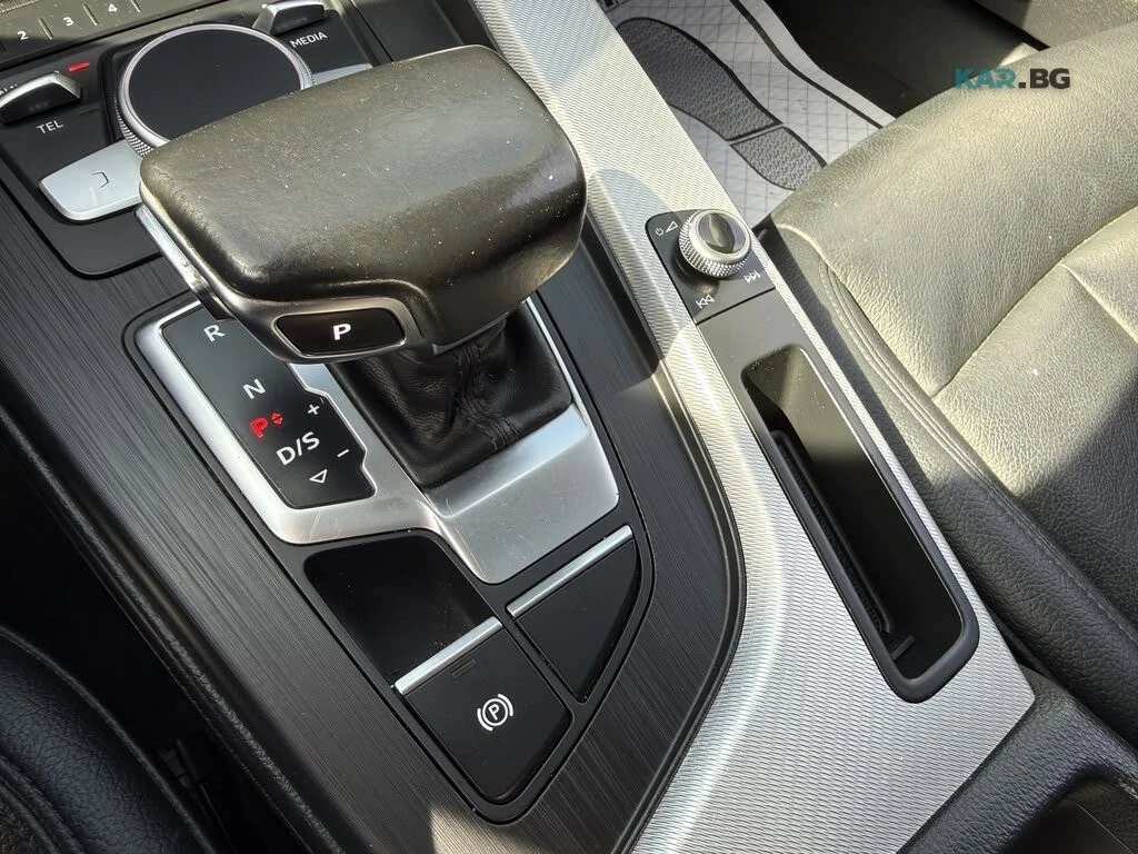 Audi A4 QUATTRO* PROGRESIV* KEYLESS АвтоКредит(ЦЕНА ДО БГ), снимка 15 - Автомобили и джипове - 54755906