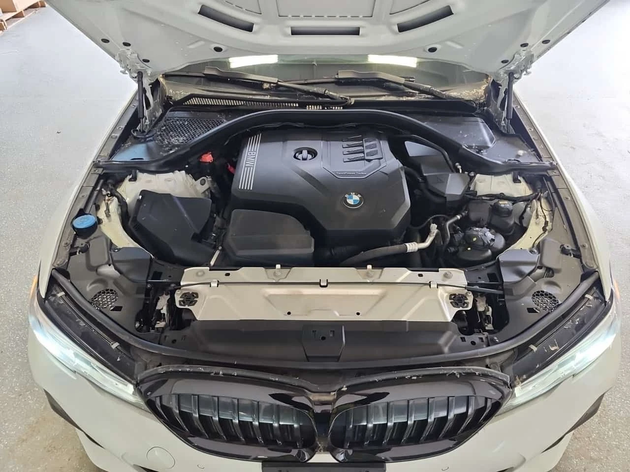 BMW 330  330I XDRIVE LED | PANO | AMBIENT, снимка 15 - Автомобили и джипове - 55165606