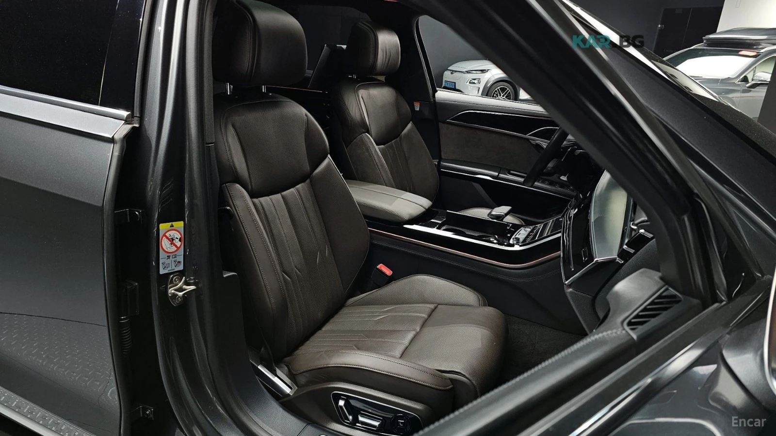 Audi A8 55TFSI QUATTRO Автокредит Цена до България, снимка 14 - Автомобили и джипове - 55187051