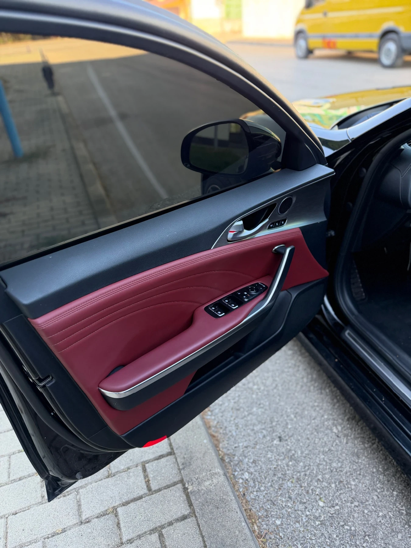 Kia Stinger 3.3 GT AWD 2022, снимка 10 - Автомобили и джипове - 55888777