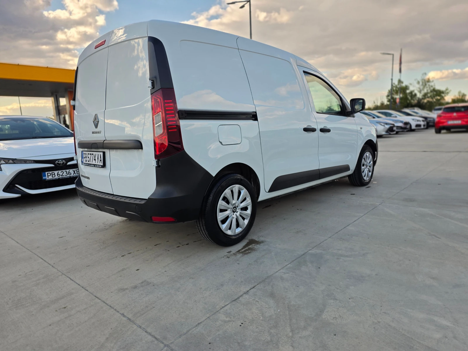 Dacia Dokker 1.5DCI-6�� | Mobile.bg � ����������� 5