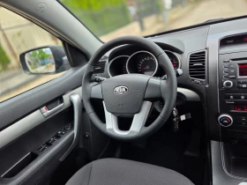 Обява за продажба на Kia Sorento 2.2CRDi 4x4 ПЕРФЕКТЕН ~14 500 лв. - изображение 8