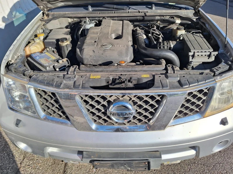 Nissan Pathfinder, снимка 8 - Автомобили и джипове - 48780193