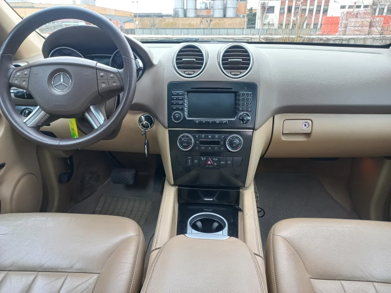 Mercedes-Benz ML 320cdi, снимка 7 - Автомобили и джипове - 49257608