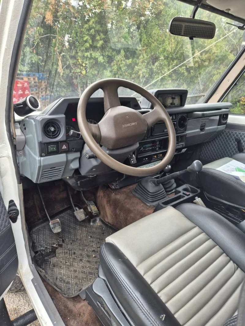 Toyota Land cruiser 4.2, снимка 5 - Автомобили и джипове - 52335722
