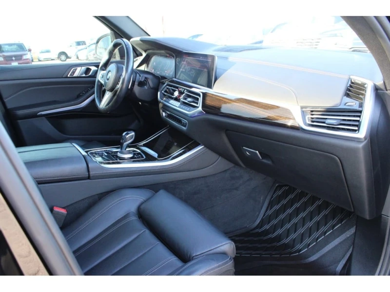 BMW X5 xDrive40i | Premium Enhanced | M Package | Safety , снимка 12 - Автомобили и джипове - 52653747