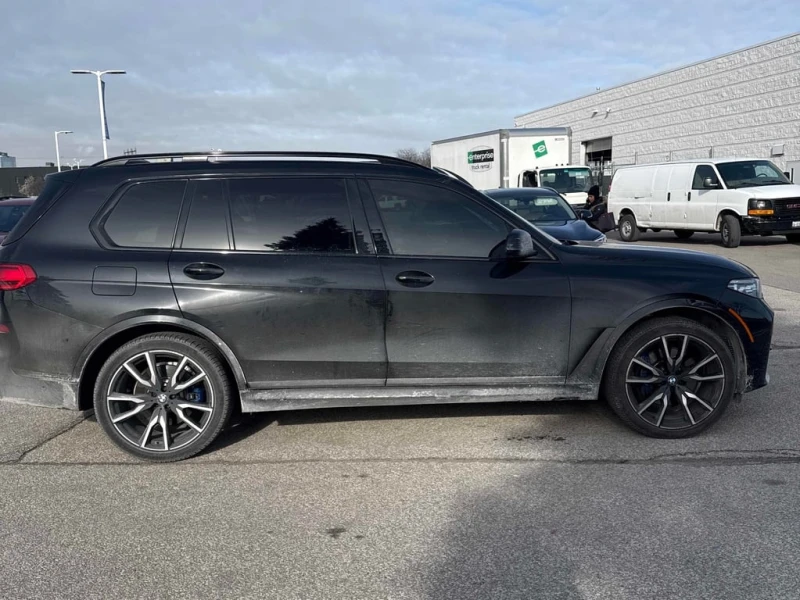 BMW X7 * xDrive40i * CARFAX * 360 * HARMAN KARDON, снимка 3 - Автомобили и джипове - 53329333