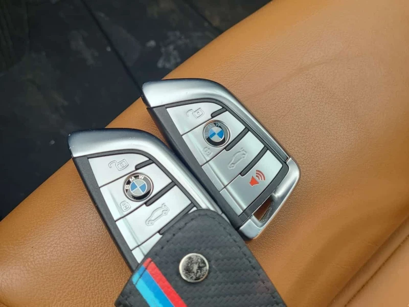 BMW X5 * XDRIVE40I * Head-Up * H/K * 360  * Soft Close, снимка 8 - Автомобили и джипове - 53529626