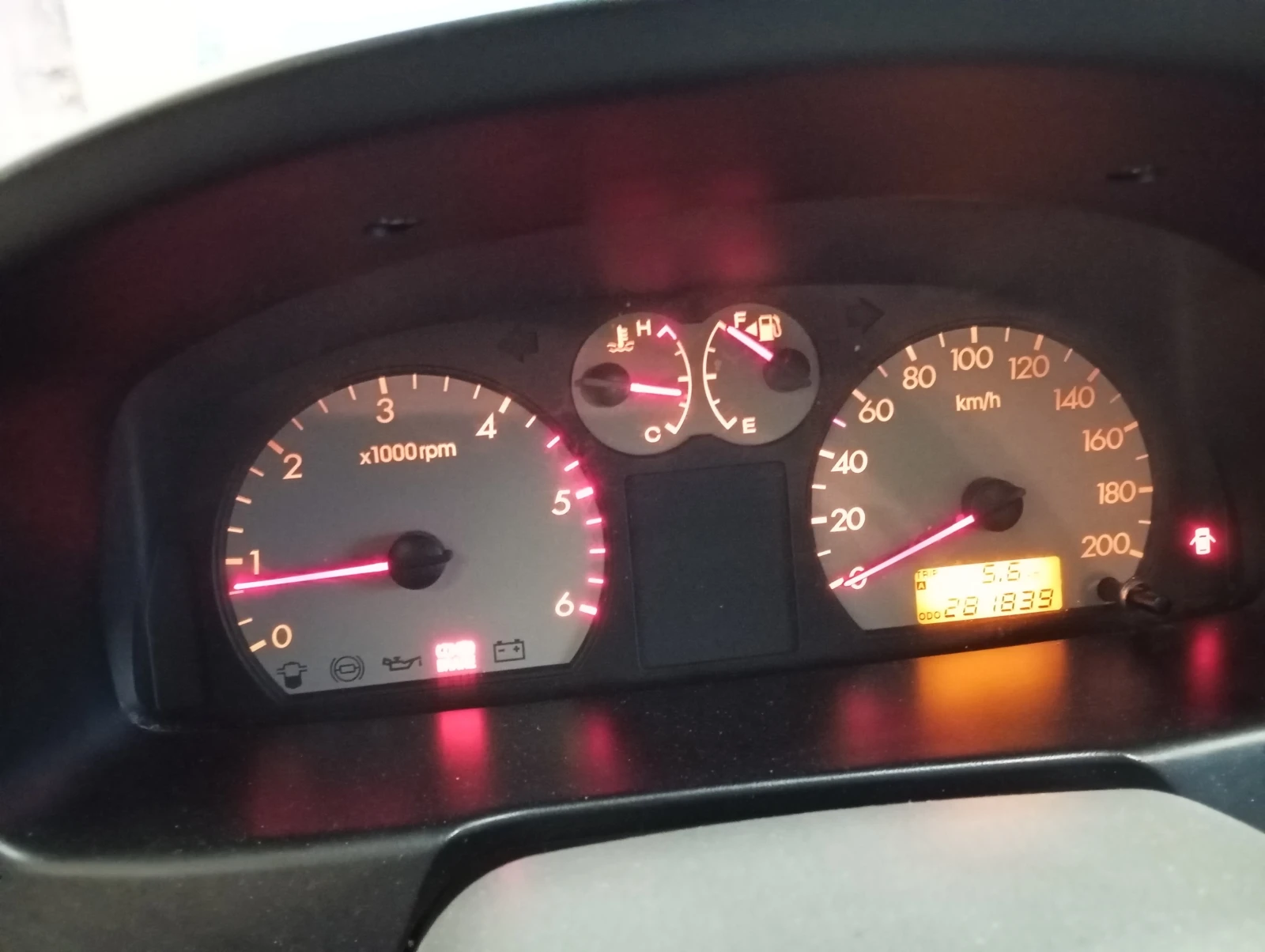 Hyundai Terracan  - изображение 10