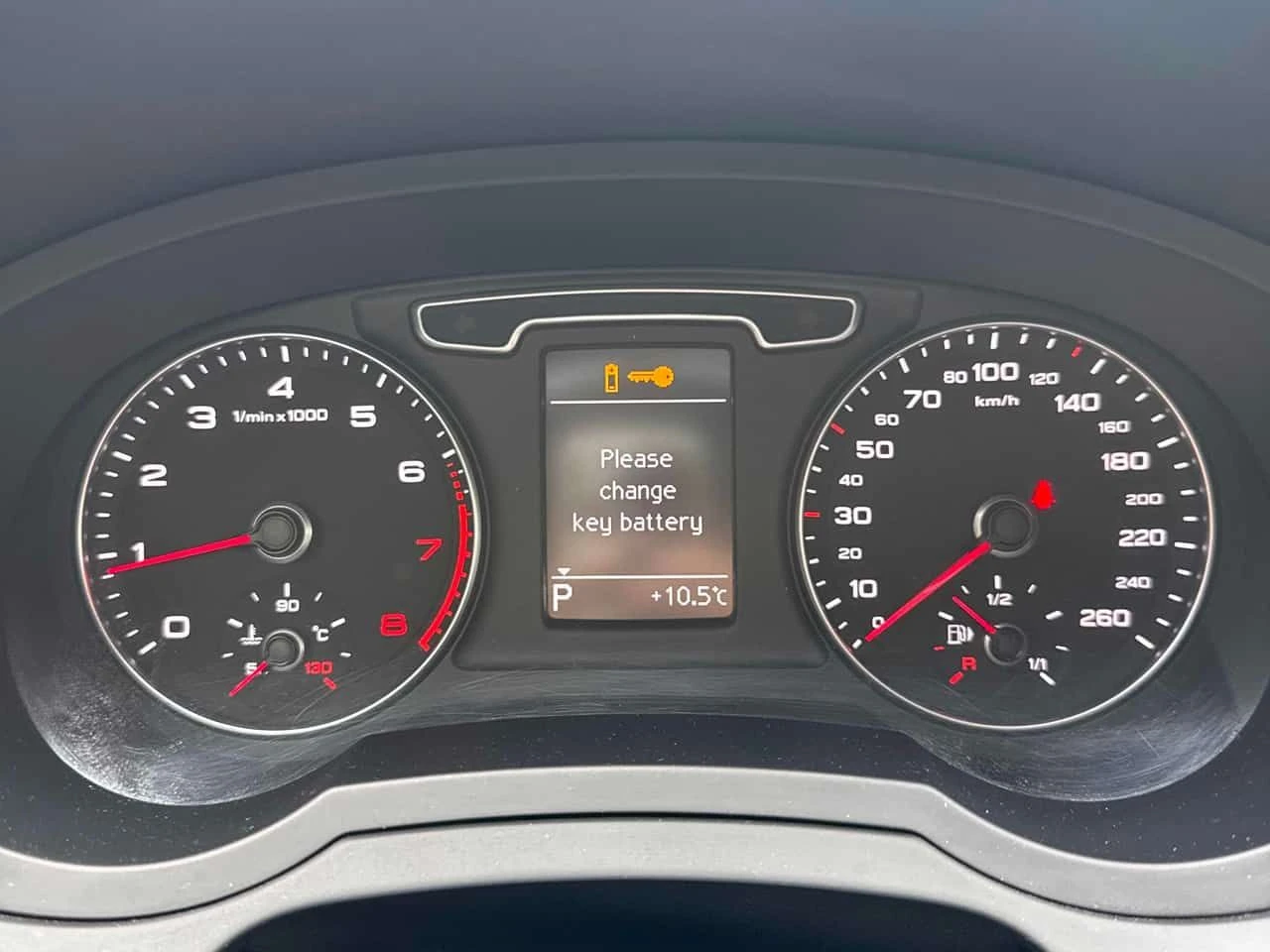 Audi Q3 TECHNIK * BOSE* МЪРТВА ТОЧКА* ПАНОРАМА* , снимка 7 - Автомобили и джипове - 53796866