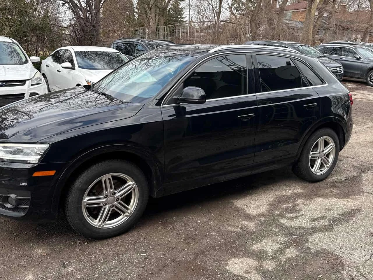 Audi Q3 TECHNIK * BOSE* МЪРТВА ТОЧКА* ПАНОРАМА* , снимка 3 - Автомобили и джипове - 53796866