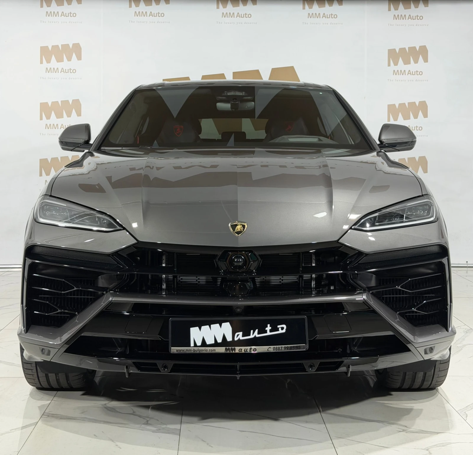 Lamborghini Urus SE* Carbon* HuD* Pano* B&O, снимка 4 - Автомобили и джипове - 54968109