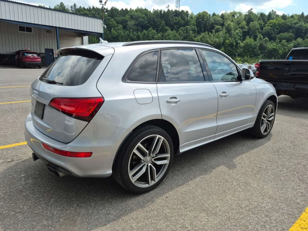 Audi SQ5  3.0T TECHNIK | ЦЕНА ДО БЪЛГАРИЯ | КОЖА | ПАНОРАМА, снимка 3 - Автомобили и джипове - 55165231