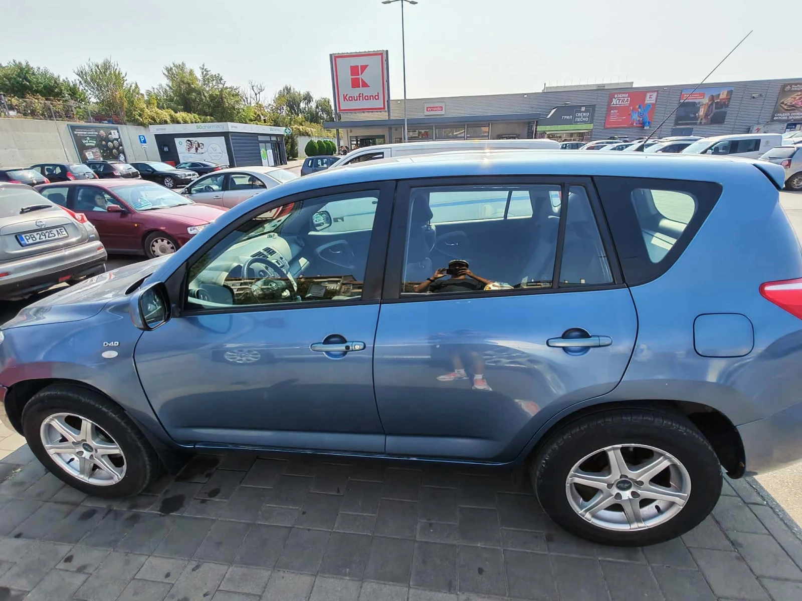Toyota Rav4, снимка 4 - Автомобили и джипове - 56049756