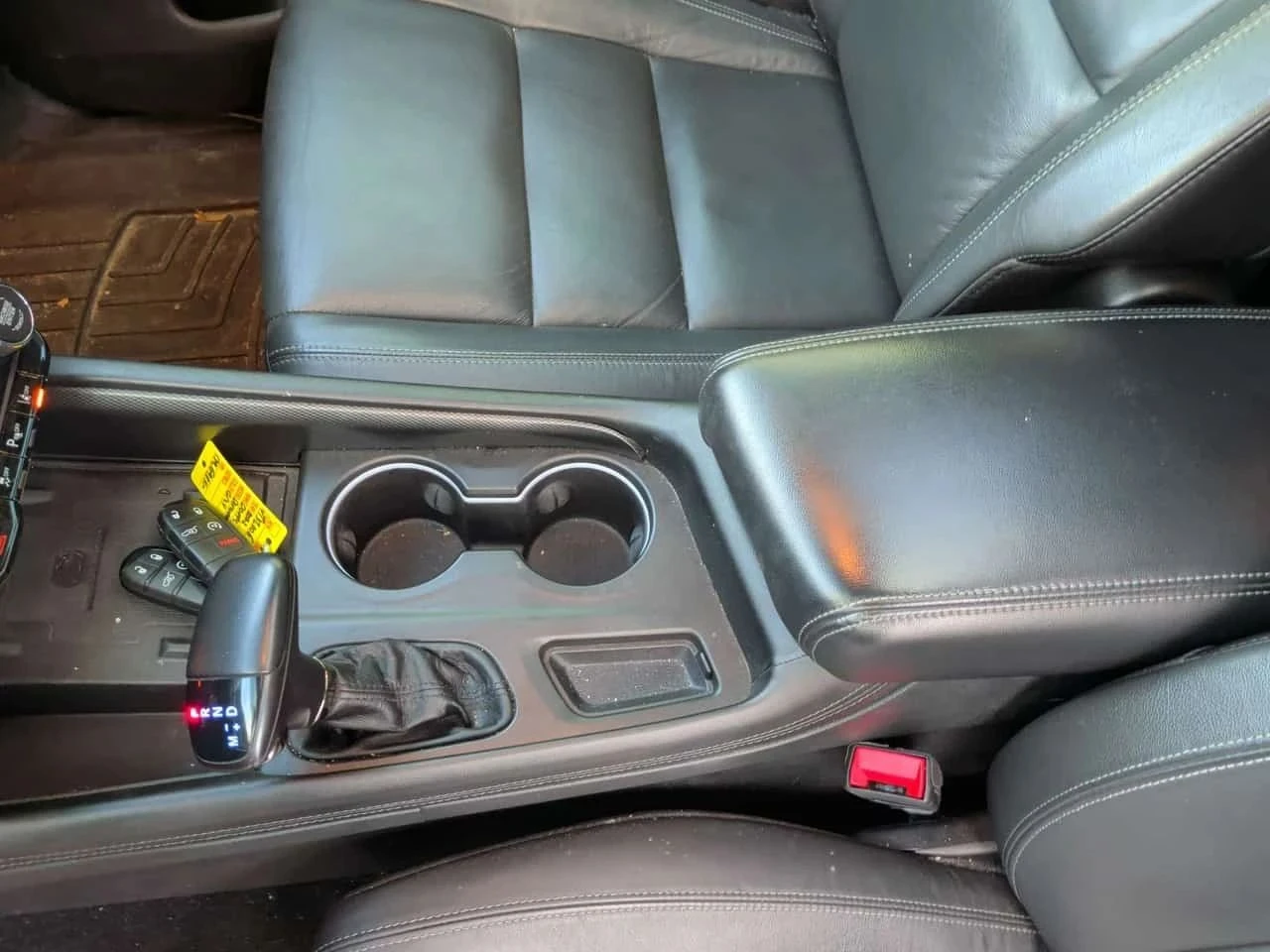 Dodge Durango, снимка 10 - Автомобили и джипове - 56689298