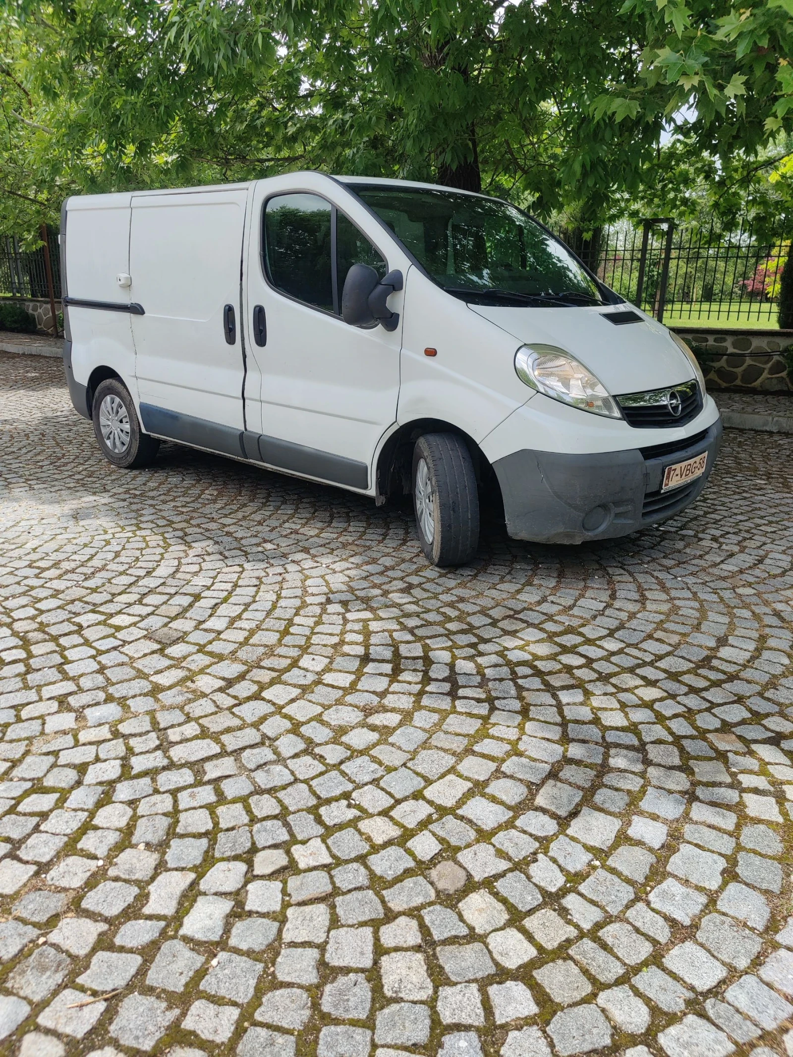 Opel Vivaro 2.5 CDTI euro4 - изображение 9