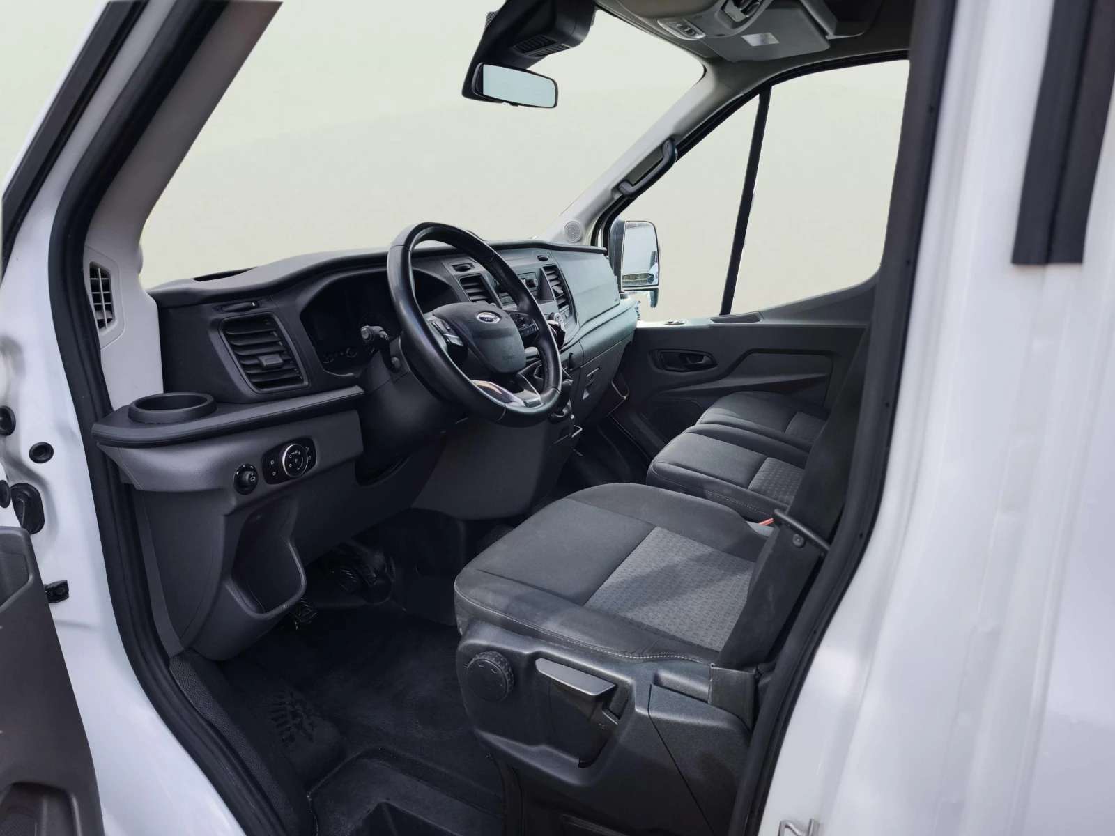 Ford Transit 2.0 EcoBlue, снимка 7 - Бусове и автобуси - 54479527