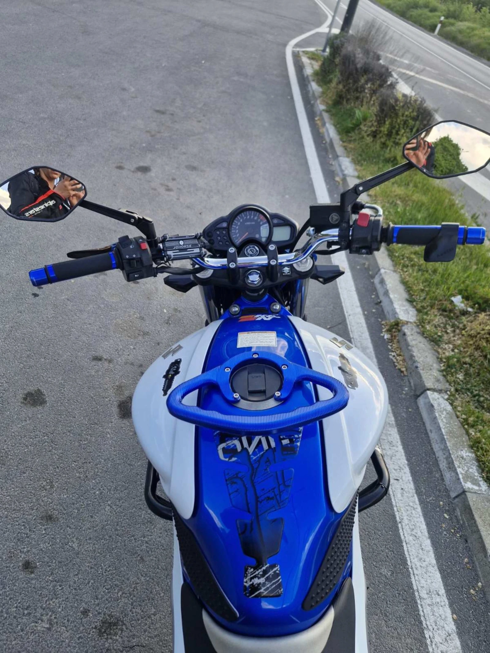 Suzuki Gladius 650, снимка 8 - Мотоциклети и мототехника - 55167184