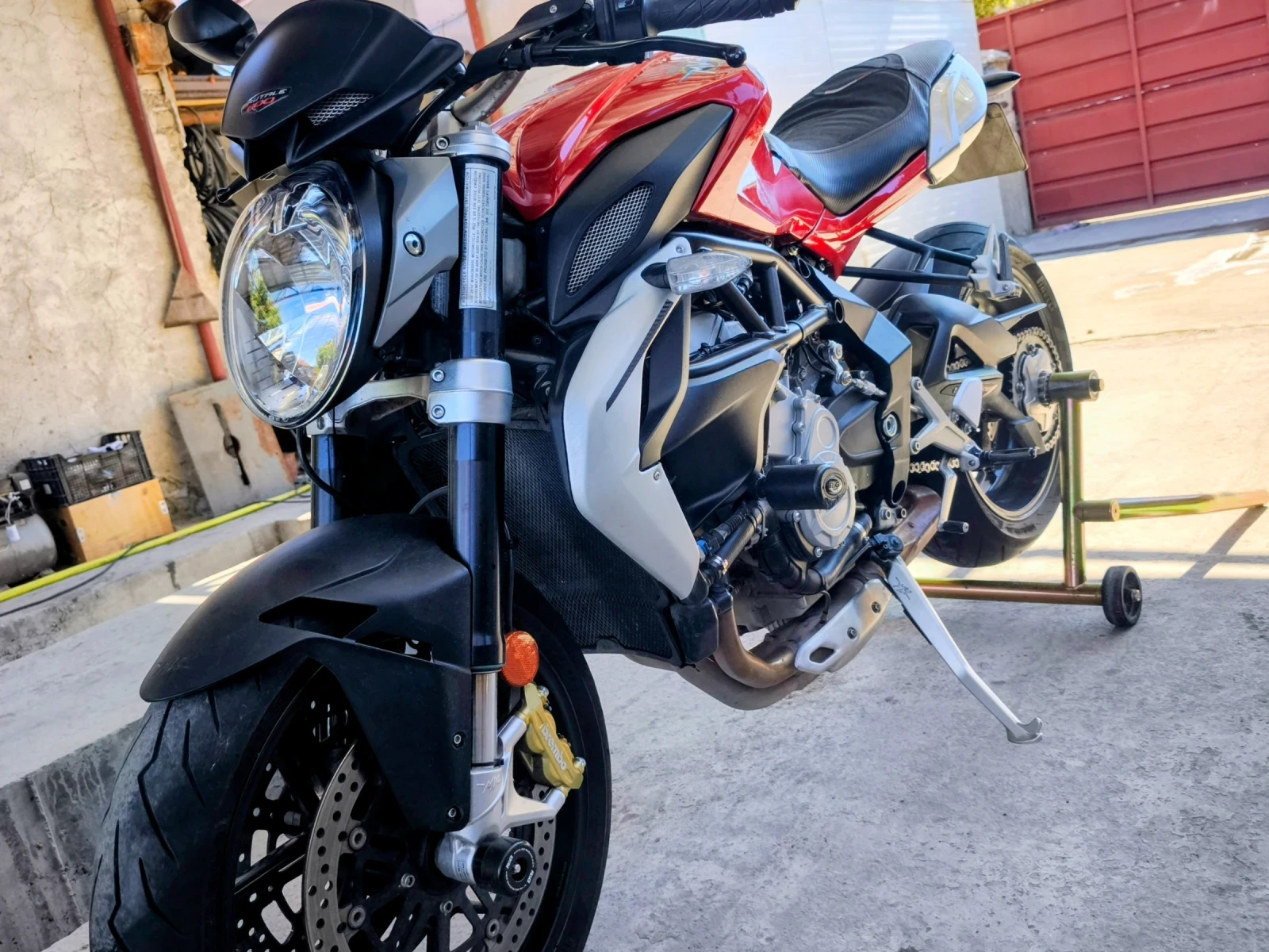 MV Agusta Brutale Brutale 800, снимка 4 - Мотоциклети и мототехника - 56057506