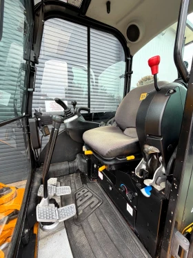 Багер JCB 8025 ПЕРФЕКТЕН, снимка 13