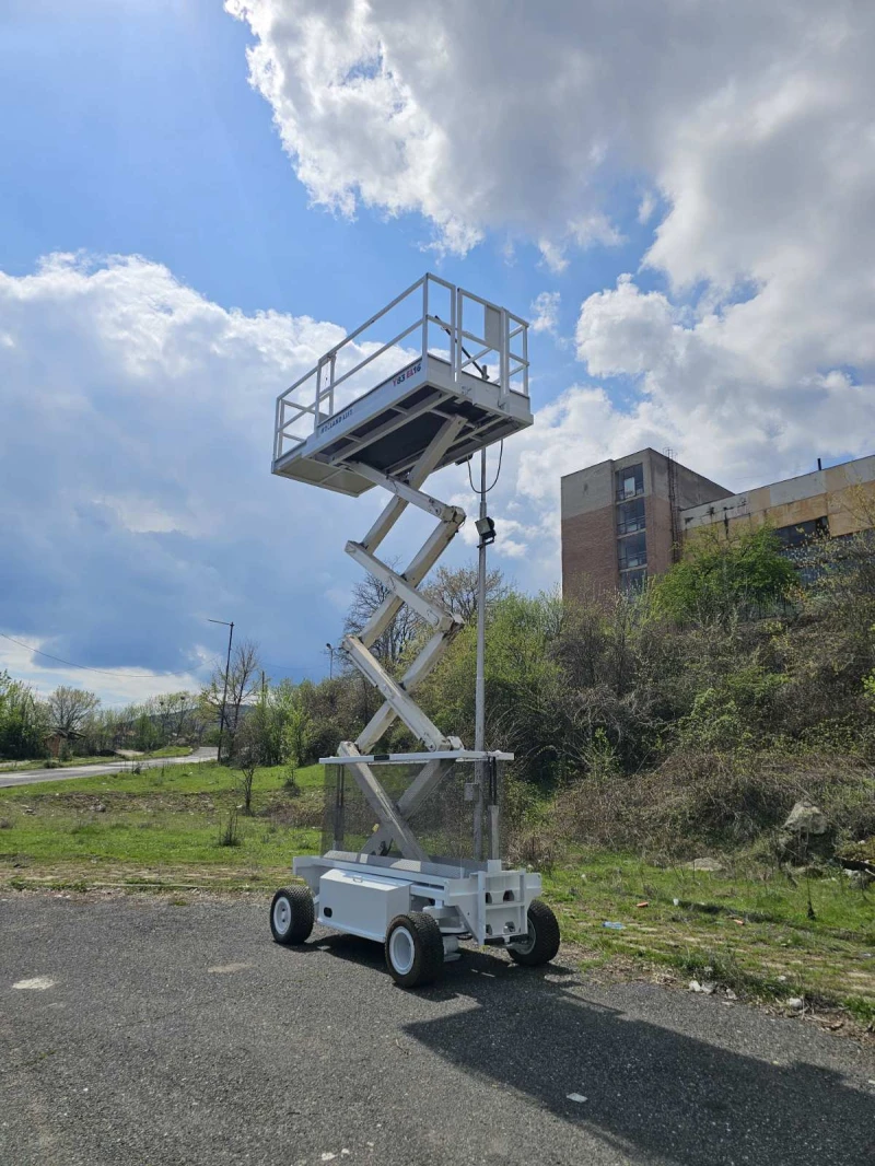 Автовишка Друга марка HOLLAND LIFT 83EL16, снимка 8 - Индустриална техника - 49901379