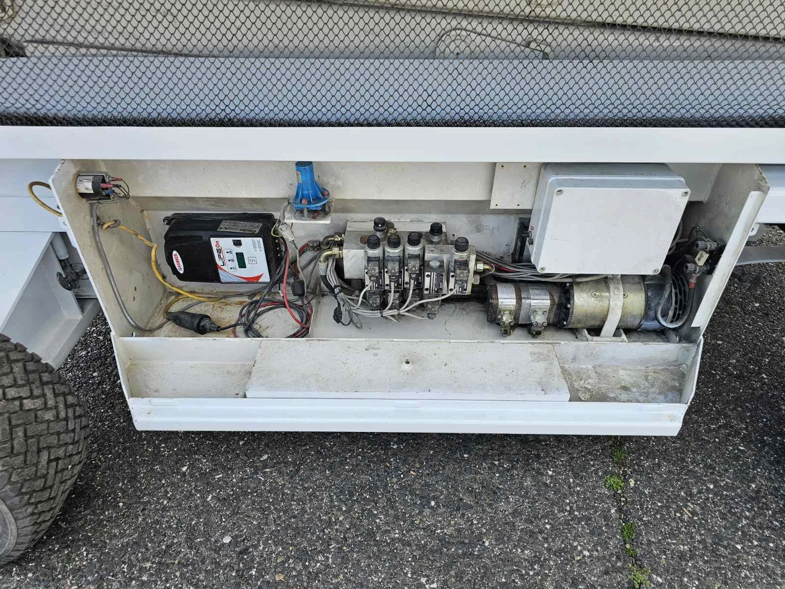  HOLLAND LIFT 83EL16 | Mobile.bg   13